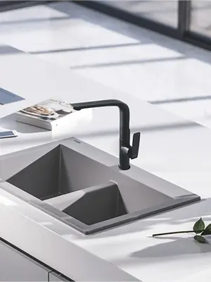 Высокий однорычажный смеситель для кухни на мойку Rose R2713H