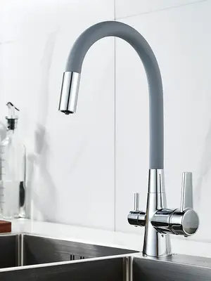 Смеситель для кухни с гибким изливом и фильтром Shevanik S668