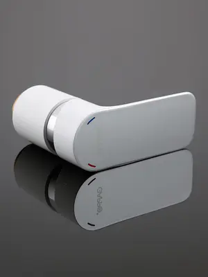 Встраиваемый смеситель на борт ванны с душем Gappo G1148