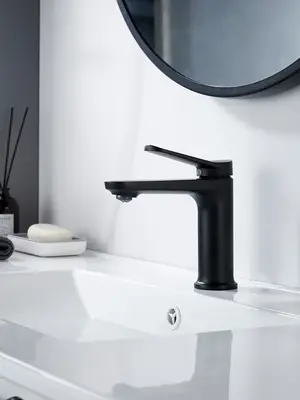 Смеситель для раковины умывальника в ванную Shevanik S4301H