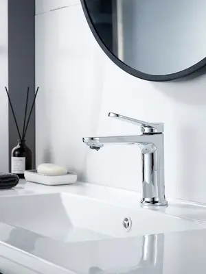 Смеситель для раковины умывальника в ванную Shevanik S4301