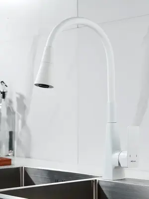 Смеситель для кухни с гибким изливом и душем Shevanik S543C-1