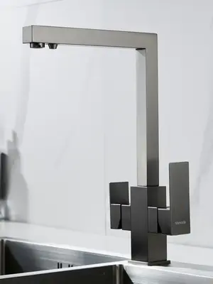 Высокий смеситель для кухни с фильтром для воды Shevanik S148T