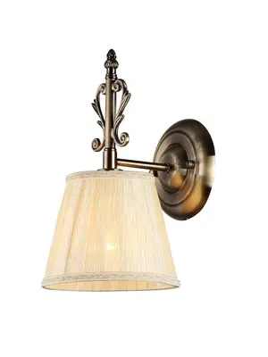 Бра Maytoni Vesta RC330-WL-01-R