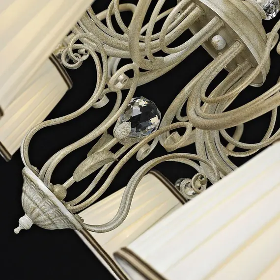 Подвесная люстра Maytoni Vintage ARM420-08-G, изображение 3