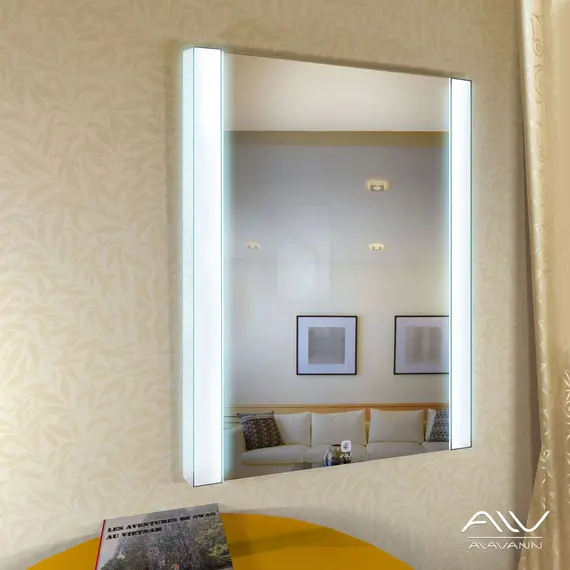 Зеркало с подсветкой Alavann Tess 60 см