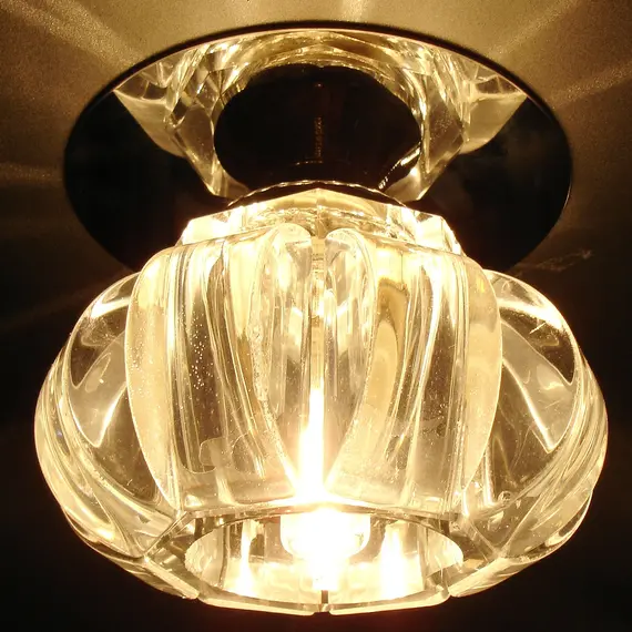 Встраиваемые точечный светильник Arte Lamp A8353PL-1CC