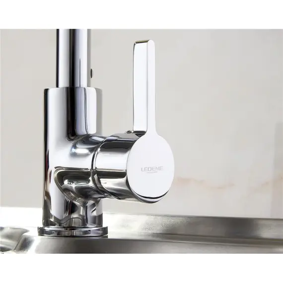 Смеситель для кухни с гибким изливом Ledeme Rainbow L4898-4 хром, изображение 8