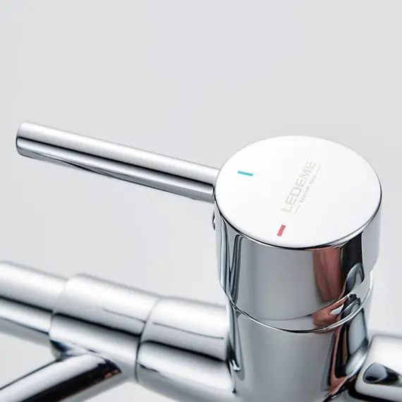 Смеситель для кухни с гибким изливом и встроенным краном под фильтр питьевой воды Ledeme R L4855-2 хром, изображение 10