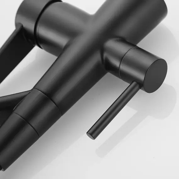 Смеситель для кухни с гибким изливом Rose R558H черный, изображение 7