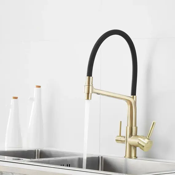 Смеситель для кухни с гибким изливом Rose R658Q бронза/черныйн, изображение 18