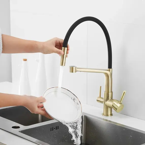 Смеситель для кухни с гибким изливом Rose R658Q бронза/черныйн, изображение 14