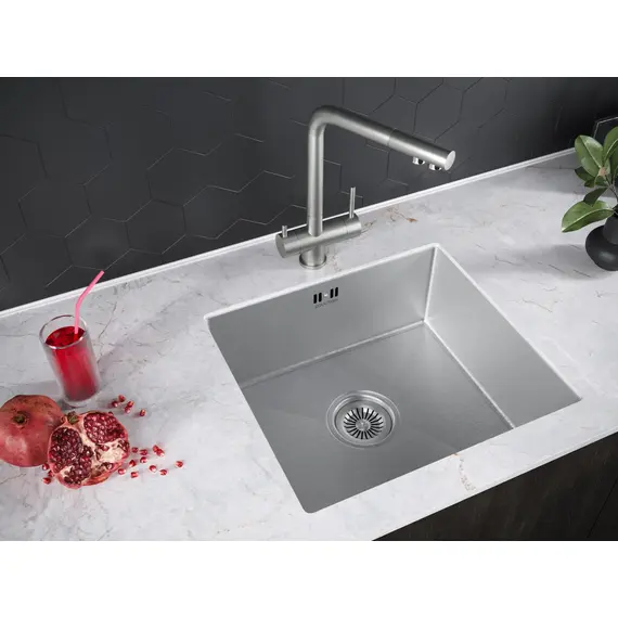 Мойка из нержавейки Paulmark Vista 44 PM304444-BS брашированная сталь 44 х 44 см, изображение 3