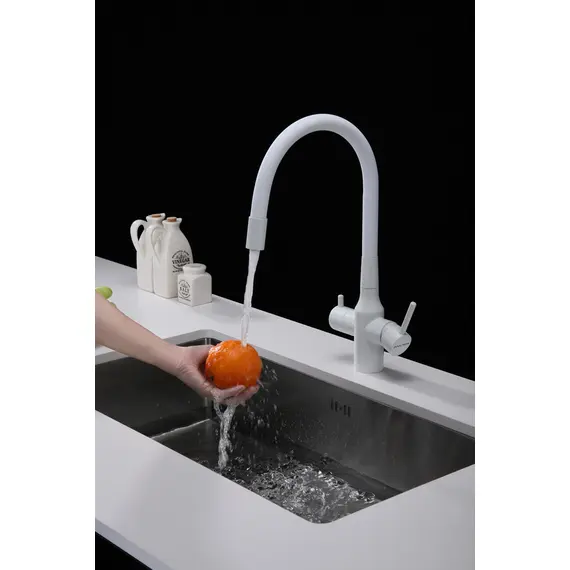 Смеситель для кухни Paulmark Salix Sa213419-431 под фильтр с гибким изливом белый матовый, изображение 5
