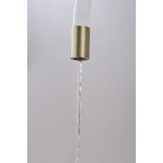 Смеситель для кухни Paulmark Salix Sa213419-BRw под фильтр с гибким изливом бронза, изображение 3