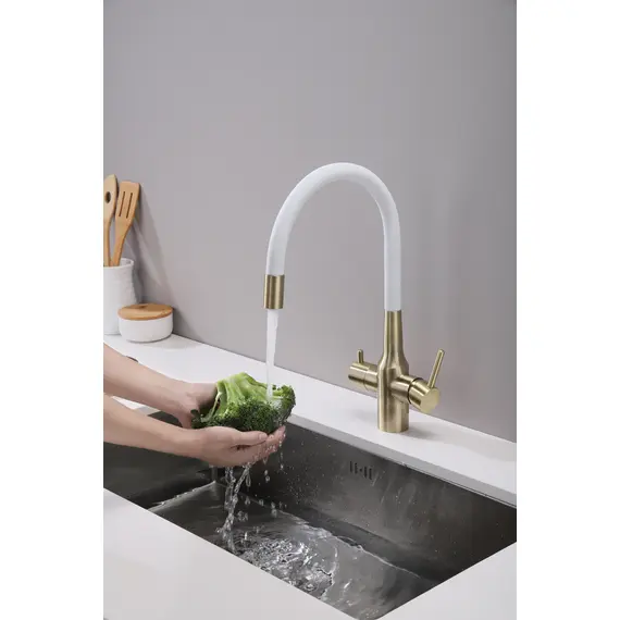 Смеситель для кухни Paulmark Salix Sa213419-BRw под фильтр с гибким изливом бронза, изображение 8