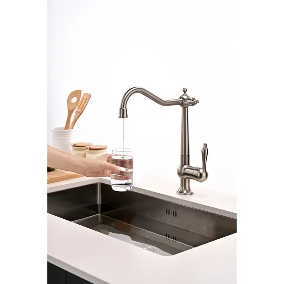 Смеситель для кухни Paulmark Retro Re213226-NI под фильтр ретро никель, изображение 3