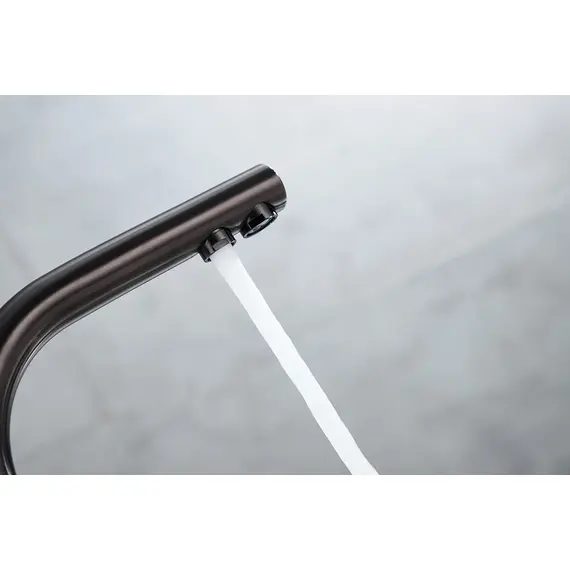 Смеситель для кухни Paulmark Essen Es213011-GM вороненая сталь PVD, изображение 16