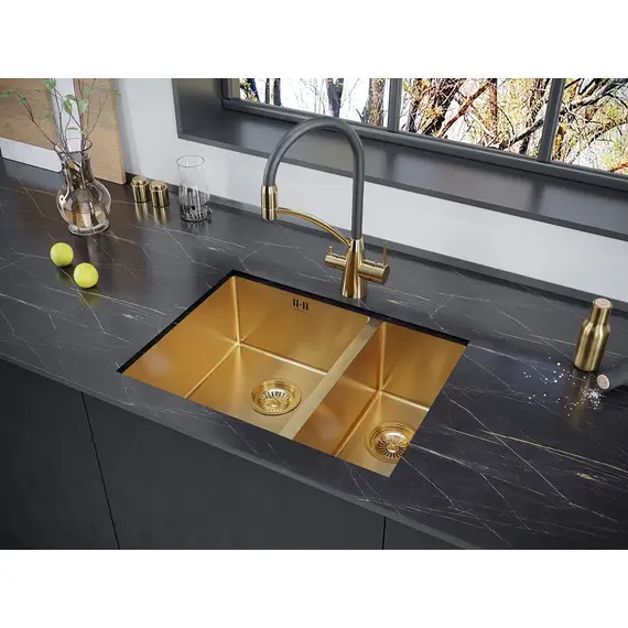 Смеситель для кухни Paulmark Siegen Si213111-G золото, изображение 3