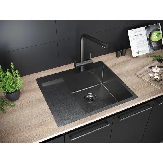 Смеситель для кухни Paulmark Skalen Sk213020-GM вороненая сталь, изображение 4