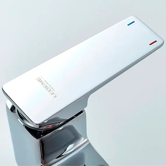 Смеситель для ванны Ledeme R L3178 хром с коротким поворотным изливом, изображение 6