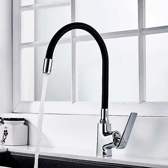 Смеситель для кухни с гибким изливом Ledeme L4074-2 черный, изображение 9