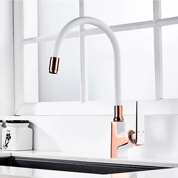 Смеситель для кухни с гибким изливом Ledeme L4074WR-3 белый/золото, изображение 9