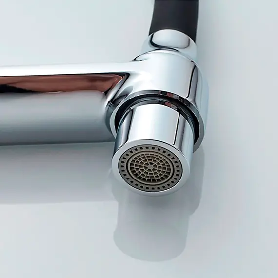 Смеситель для кухни с гибким изливом Ledeme L4078-2 черный, изображение 5