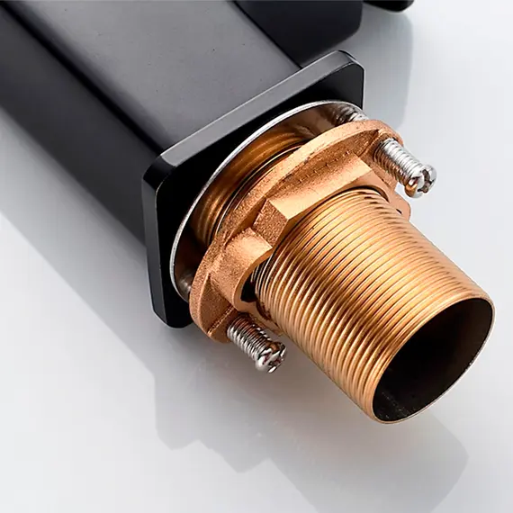 Смеситель для кухни с гибким изливом Ledeme L4078B-2 черный, изображение 7