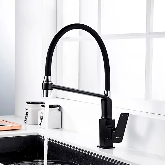 Смеситель для кухни с гибким изливом Ledeme L4078B-2 черный, изображение 9
