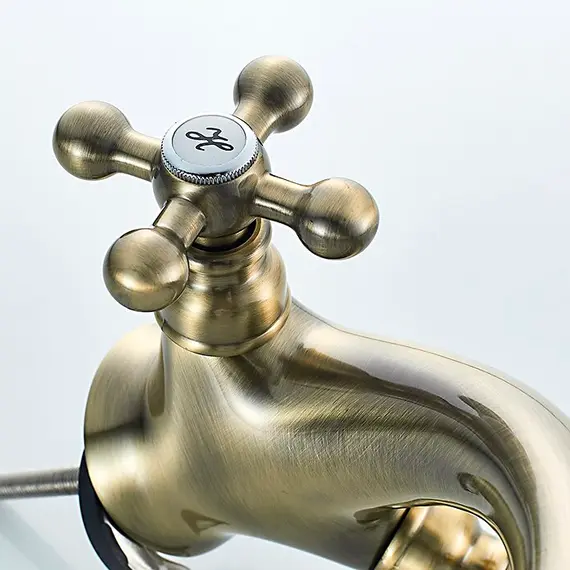 Смеситель для умывальника Ledeme L1019C бронзовый, изображение 9