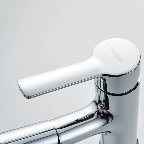 Смеситель для раковины с выдвижной лейкой Ledeme 7 L1055-25 хром, изображение 8