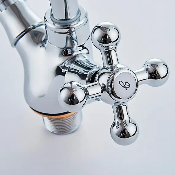 Смеситель для кухни с гибким изливом с душем Ledeme R L4319-3 хром, изображение 6