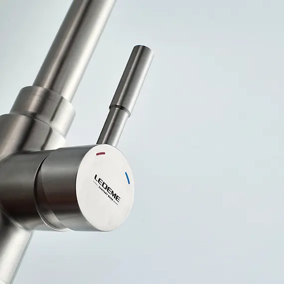 Смеситель для кухни со встроенным краном под фильтр питьевой воды Ledeme R L4355-3 суперсталь, изображение 7