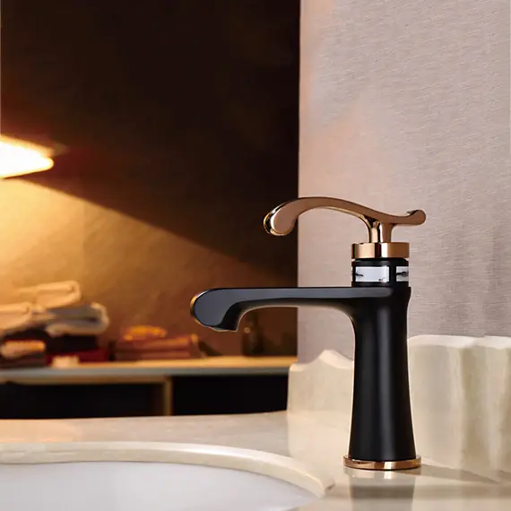 Смеситель для раковины Gerhans K26B K11026B черный/розовое золото, изображение 3