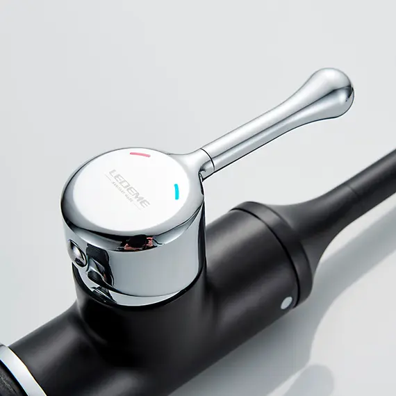 Смеситель для кухни Ledeme L4599B черный/хром, изображение 3