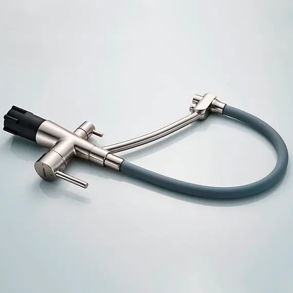 Смеситель для кухни с гибким изливом и встроенным краном под фильтр питьевой воды Ledeme L4855A-9 серый/суперсталь, изображение 4