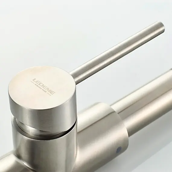 Смеситель для кухни с выдвижной лейкой Ledeme L76005 суперсталь, изображение 8