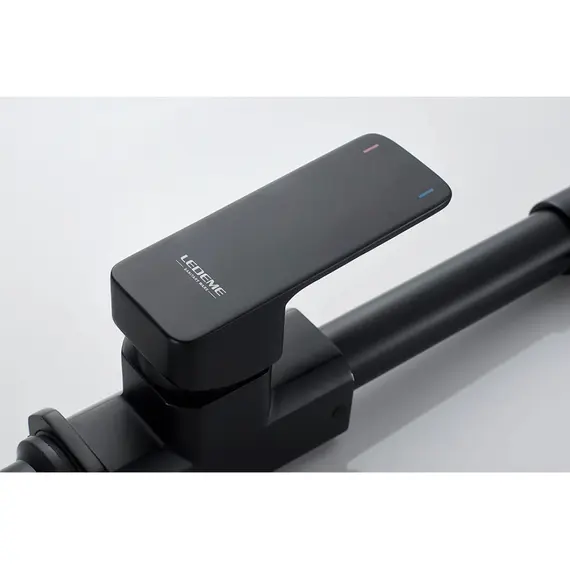 Смеситель для кухни с гибким изливом на пружине Ledeme L4080B черный, изображение 7