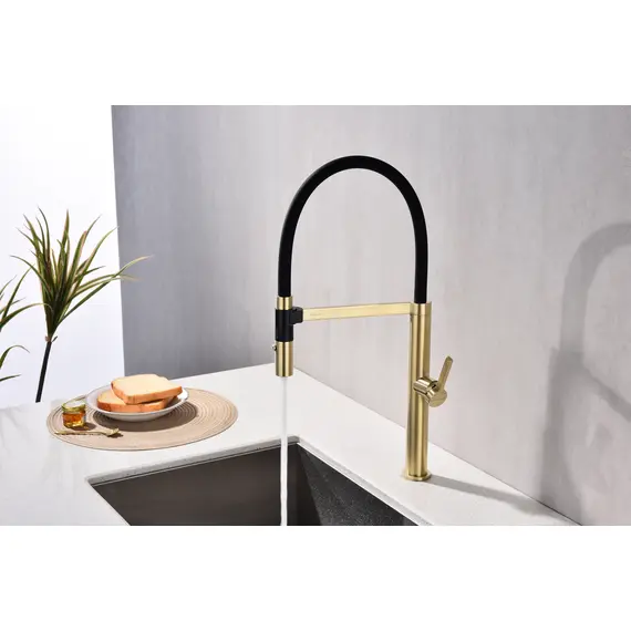 Смеситель для кухни Paulmark Leader Starke Le214101-SBG светлое брашированное золото, изображение 4