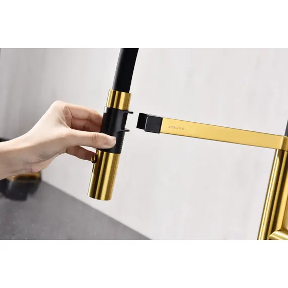 Смеситель для кухни Paulmark Leader Starke Le214101-BG брашированное золото, изображение 11