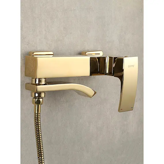 Смеситель для ванны с коротким изливом и душем Gappo G3207-3