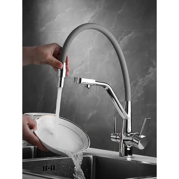 Смеситель для кухни с гибким изливом и фильтром Rose R558, изображение 4