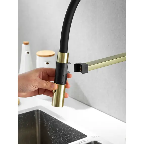 Смеситель для кухни с гибким изливом и душем Rose R133Q, изображение 6