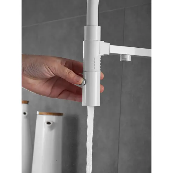 Смеситель для кухни с гибким изливом и фильтром Rose R958C, изображение 7