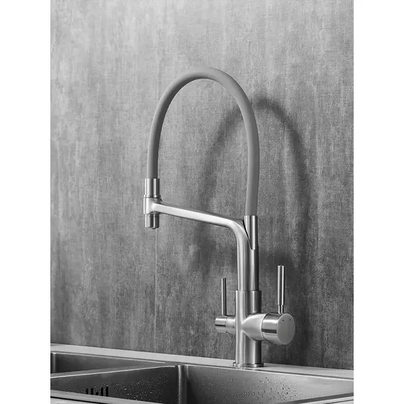 Смеситель для кухни с гибким изливом и фильтром Rose R658L, изображение 9