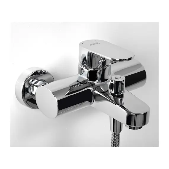 Смеситель для ванны с коротким изливом WasserKRAFT Donau 5301, изображение 2